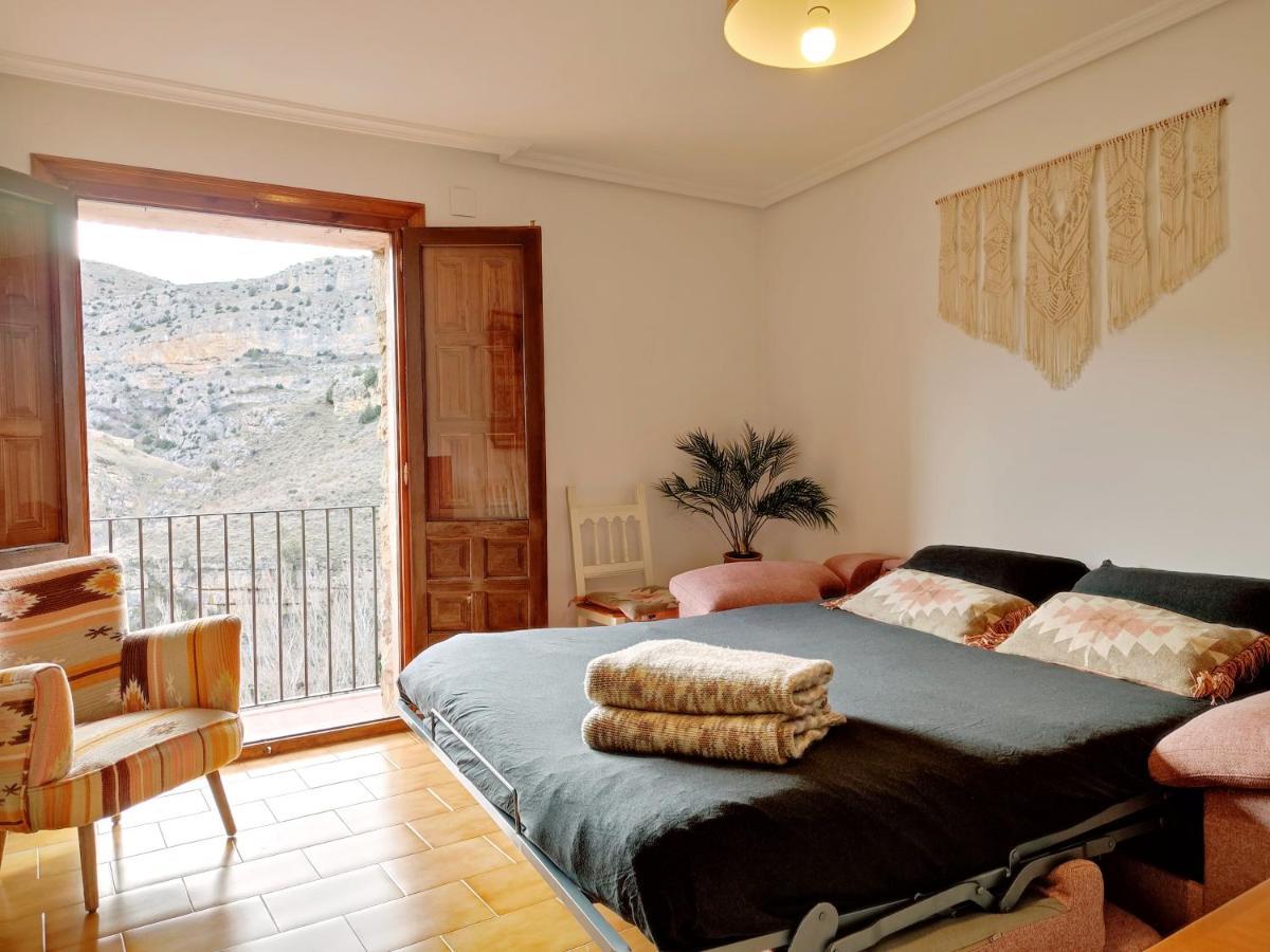 Mirador De Palacios- Centrico Con Vistas Y Parking Cerca Albarracín Esterno foto