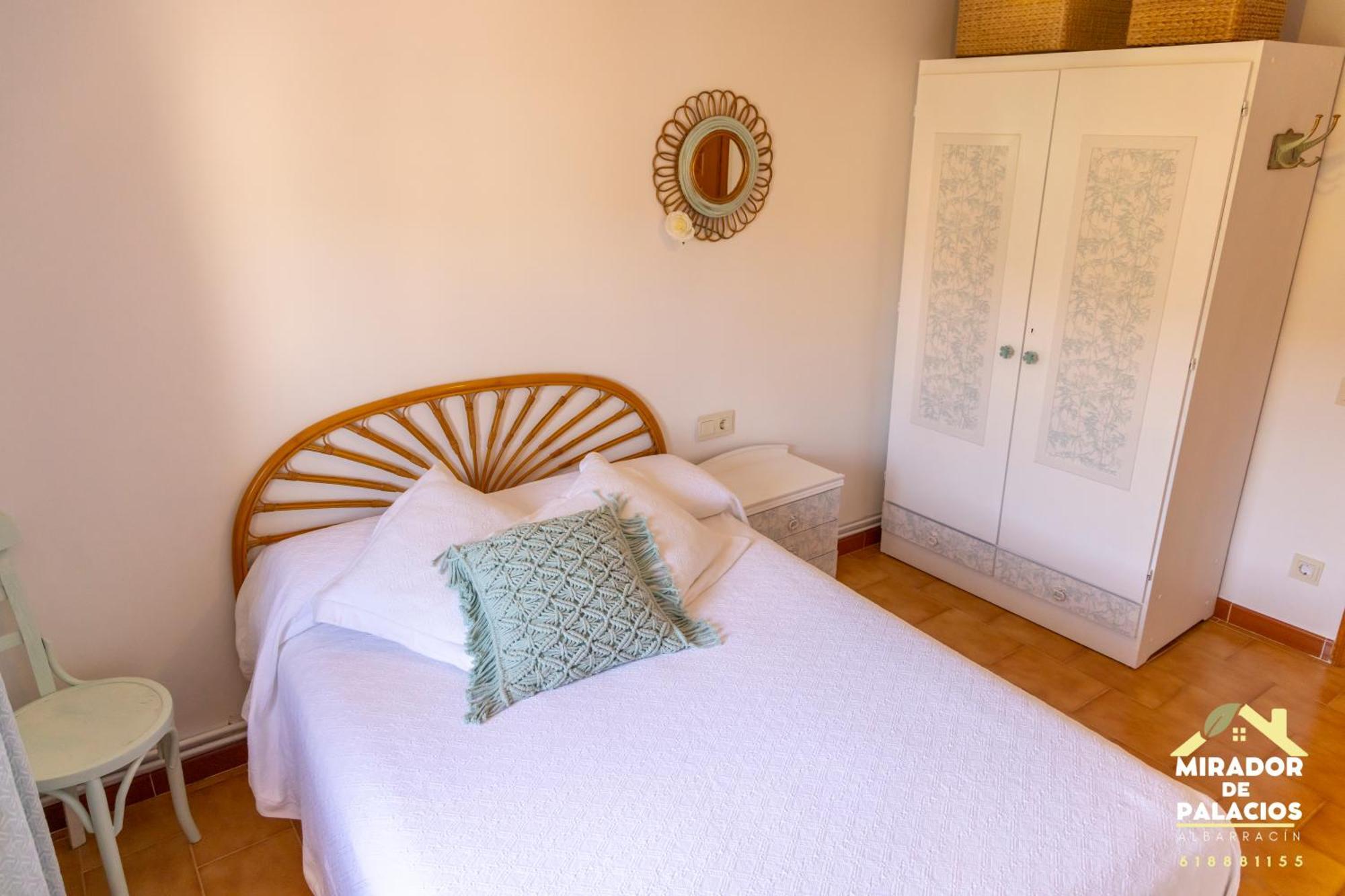 Mirador De Palacios- Centrico Con Vistas Y Parking Cerca Albarracín Esterno foto