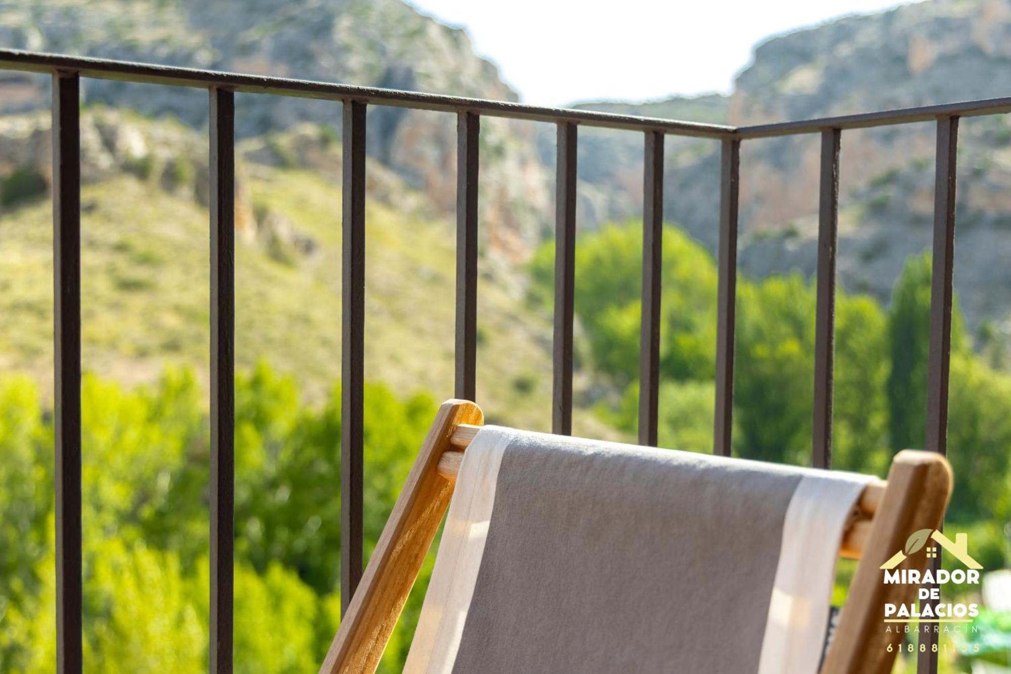 Mirador De Palacios- Centrico Con Vistas Y Parking Cerca Albarracín Esterno foto