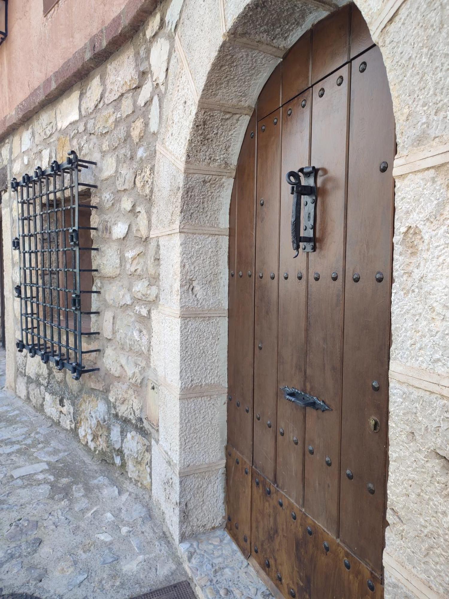 Mirador De Palacios- Centrico Con Vistas Y Parking Cerca Albarracín Esterno foto